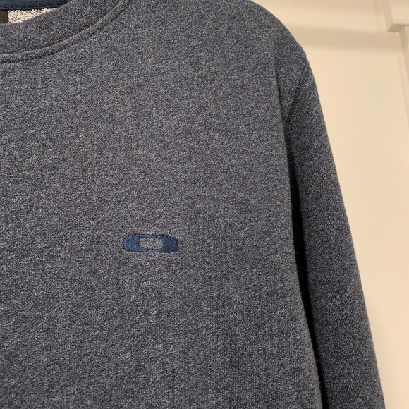 Oakley Heather Blue Sweatshirt Large - Picture 6 of 8